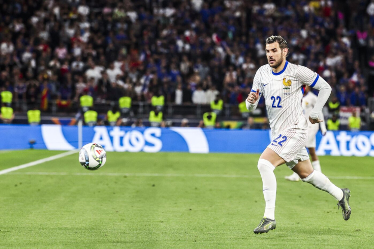 Theo Hernandez en Arabie saoudite, c'est officiel