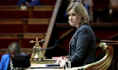 La présidente de l'Assemblée nationale, Yaël Braun-Pivet, lors d'une séance de questions au gouvernement à l'Assemblée nationale, le 18 février 2026 à Paris ( AFP / STEPHANE DE SAKUTIN )