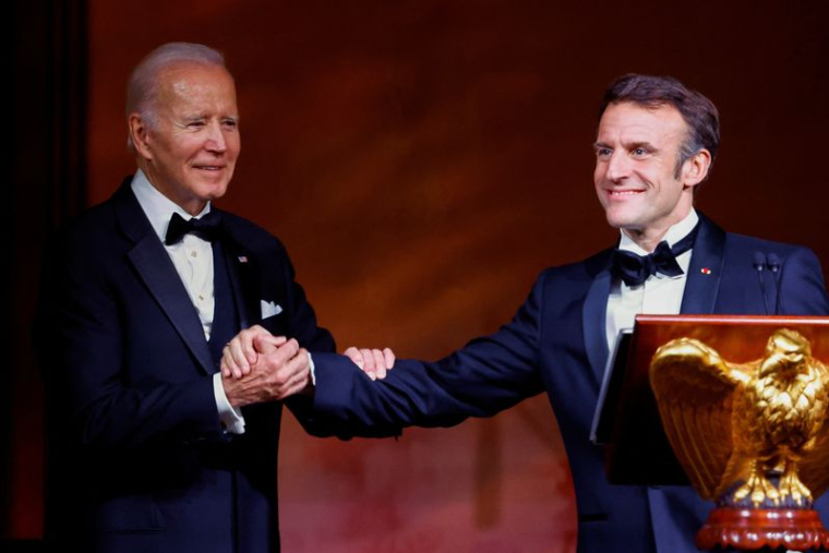 Le président américain Joe Biden accueille le président français Emmanuel Macron à la Maison Blanche pour une visite d'État