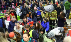 PLUS DE TROIS MILLIONS DE PERSONNES ONT FUI LA GUERRE EN UKRAINE