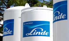 LINDE, PRAXAIR ATTENDENT DES OFFRES POUR LEURS ACTIFS EN MARS