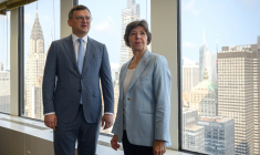 Dmytro Kuleba et Catherine Colonna à New York, aux États-Unis, le 17 juillet 2023. ( AFP / ED JONES )