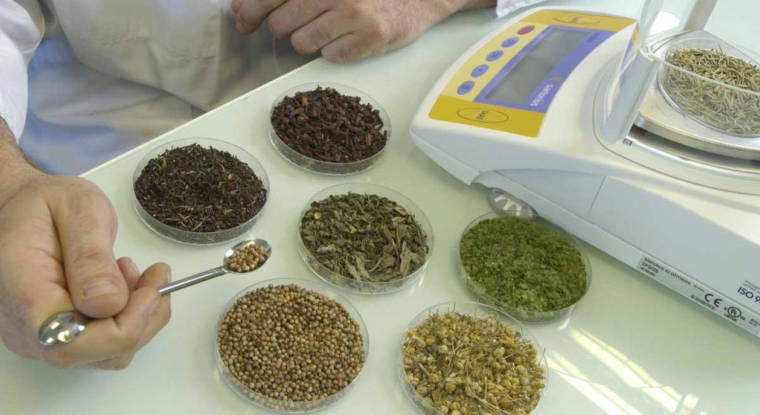 Cible d'une OPA initiée par Givaudan, Naturex transforme des produits naturels pour les industries agroalimentaire et cosmétique. (© Naturex)