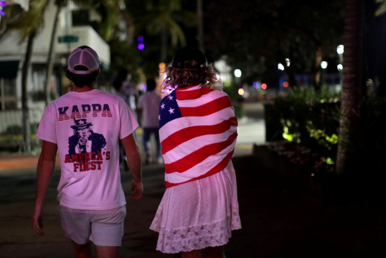 Des passants à Miami