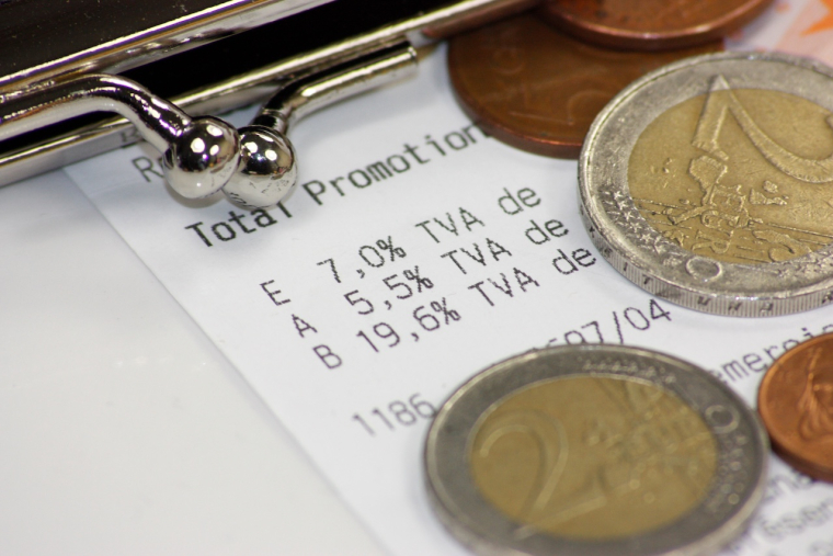 Et si la solution au déficit budgétaire consistait à augmenter la TVA ? ( Crédits photo: ©  ALF Photo - stock.adobe.com)