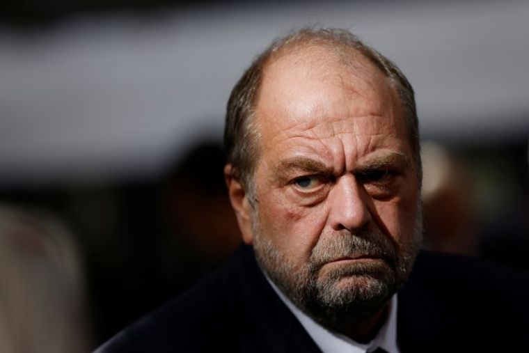 Le ministre français de la Justice Dupont-Moretti arrive pour le lancement des "Etats Généraux de la Justice" à Poitiers