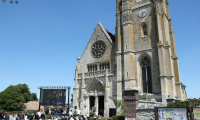 L'église d'Anet (Eure-et-Loir) le 11 juillet 2025, pour les obsèques d'Olivier Marleix ( AFP / Alain JOCARD )