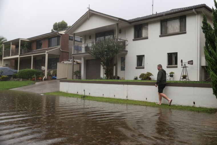AUSTRALIE: SYDNEY ÉVACUE UNE PARTIE DE SES HABITANTS, PIRES INONDATIONS DEPUIS 60 ANS