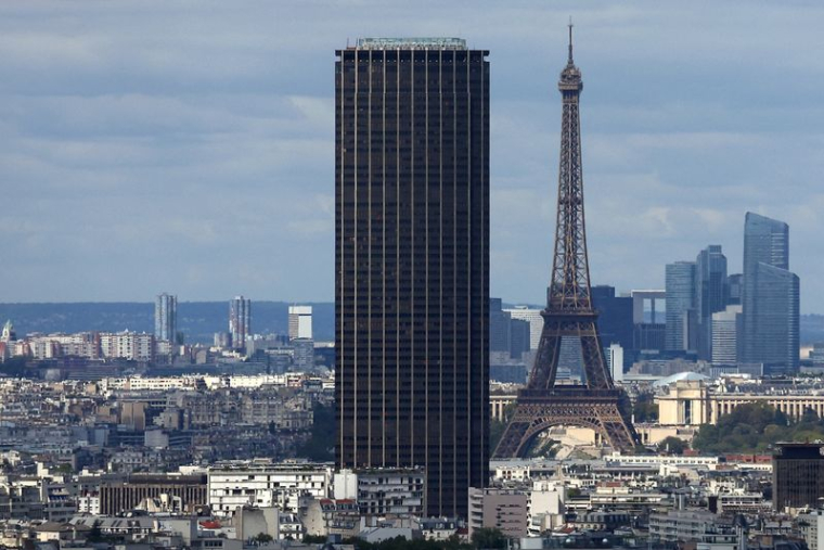Vue de la Tour Montparnasse et de la Tour Eiffel à Paris