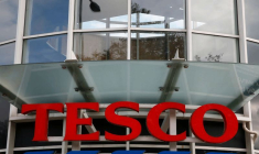 CORONAVIRUS: TESCO LIMITE À 80 ARTICLES MAXIMUM LES ACHATS EN LIGNE
