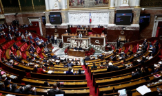 La Première ministre française Elisabeth Borne prend la parole à l'Assemblée nationale