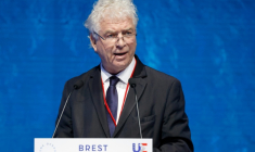 Le maire de Brest François Cuillandre à Brest le 11 février 2022 ( POOL / Ludovic MARIN )
