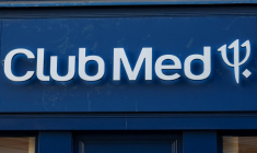 Le Club Med va poursuivre sa montée en gamme et créer une quarantaine de nouveaux villages d'ici 2035 ( AFP / Martin LELIEVRE )