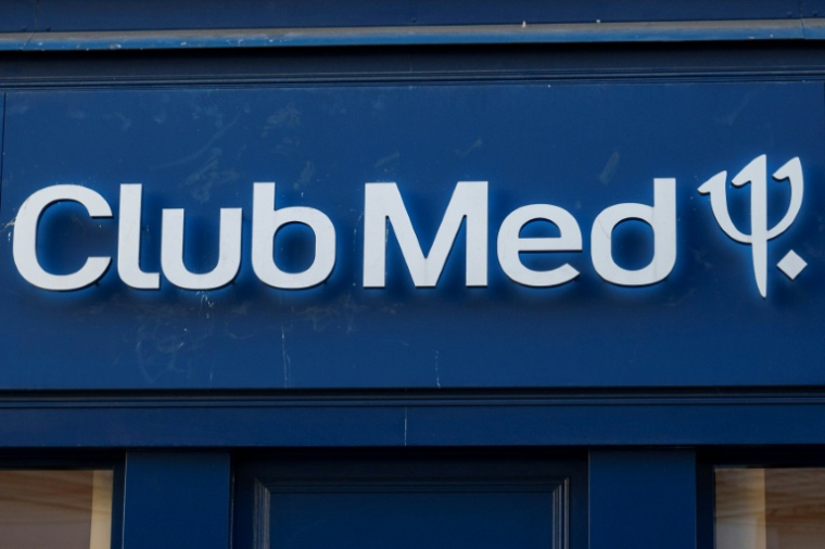 Le Club Med va poursuivre sa montée en gamme et créer une quarantaine de nouveaux villages d'ici 2035 ( AFP / Martin LELIEVRE )