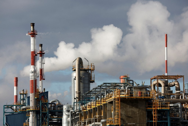 ( POOL / BENOIT TESSIER )