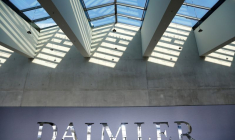 DAIMLER COLLABORERA AVEC GEELY POUR CONSTRUIRE SA NOUVELLE GÉNÉRATION DE MOTEURS, SELON HANDELSBLATT