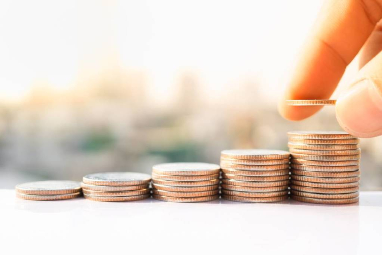 Comment diversifier son patrimoine pour mieux préparer sa retraite ? / iStock.com - Khongtham