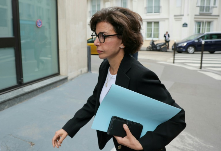 La ministre de la Culture Rachida Dati arrive à la réunion de la commission nationale d'investiture (CNI) des Républicains à Paris lundi 28 juillet ( AFP / Thomas SAMSON )