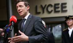 Le ministre de l'Education Edouard Geffray à Paris, le 12 juin 2026 ( AFP / SIMON WOHLFAHRT )