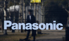 PANASONIC RÉFLÉCHIT AUX INVESTISSEMENTS DANS SON USINE AVEC TESLA