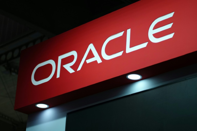 Un protocole trouvé en avril prévoyait la participation du groupe informatique Oracle, qui héberge déjà les données de TikTok US sur ses serveurs américains, ainsi que du gestionnaire d'actifs Blackstone et de l'entrepreneur Michael Dell ( AFP / PAU BARRENA )