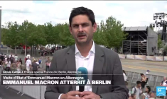 À deux semaines des Européennes, Emmanuel Macron entame une visite d'État en Allemagne