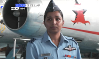 Inde: la seule femme pilote de Rafale rêve de toucher les étoiles