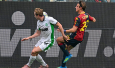 Quand Ellertsson et Berardi confondent boxe et football à la mi-temps d'un match