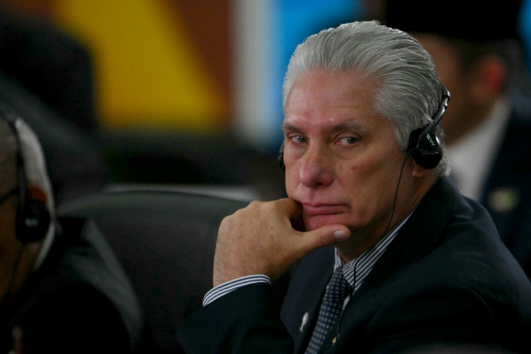 Le président cubain Miguel Díaz-Canel à Rio de Janeiro, au Brésil, le 7 juillet 2025.  ( AFP / MAURO PIMENTEL )