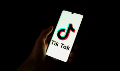 ( AFP / ANTONIN UTZ )