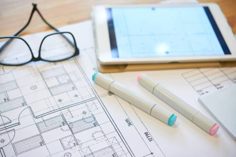 Immobilier : ce qu'il faut savoir avant d'acheter sur plan / istock.com-dragonImages