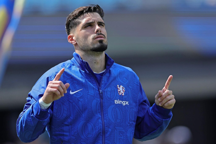 Bouleversé par le décès de Diogo Jota, Pedro Neto pourrait ne pas jouer ce vendredi