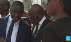 À Abidjan, Booba électrise le FEMUA : 100 000 personnes au Festival des Musiques Urbaines