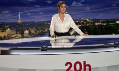 Léa Salamé à Paris, le 7 octobre 2025. ( AFP / STEPHANE DE SAKUTIN )