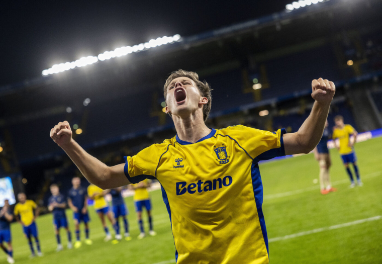 Brøndby signe un exploit et sera l'adversaire de Strasbourg en barrage de Ligue Conférence