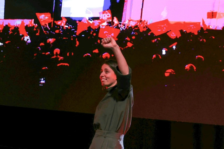 Sophie Binet, secrétaire générale de la CGT, à son arrivée à Montreuil, près de Paris, le 4 février 2026, pour assister à une réunion sur les libertés syndicales ( AFP / Thomas SAMSON )