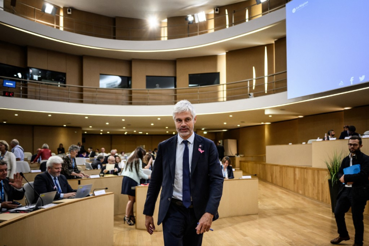 Le président LR de la région Auvergne-Rhône-Alpes Laurent Wauquiez, au siège du conseil régional à Lyon, le 19 octobre.  ( AFP / JEFF PACHOUD )