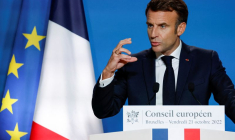 Le président français Emmanuel Macron s'exprime lors du sommet des dirigeants de l'Union européenne