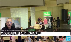 L'Iran dément "catégoriquement" tout lien avec l'assaillant de Salman Rushdie