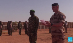 Mali : la junte rompt les accords de défense avec la France