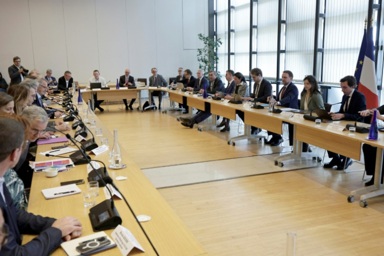 Réunion du Conseil national de l'Industrie, le 8 avril 2025 à Paris ( POOL / STEPHANE DE SAKUTIN )