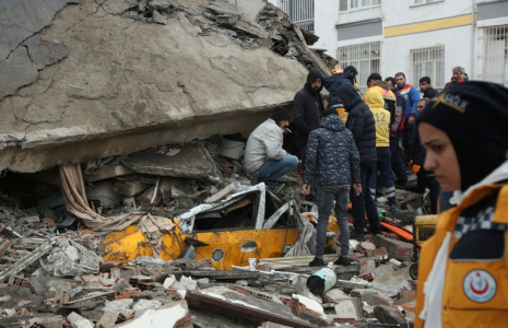 Tremblement de terre à Diyarbakir, en Turquie