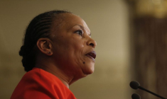 CHRISTIANE TAUBIRA "ENVISAGE" UNE CANDIDATURE À LA PRÉSIDENTIELLE