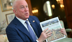 L'ambassadeur des Etats-Unis en Belgique, Bill White, à Bruxelles, le 17 avril 2026 ( AFP / Nicolas TUCAT )