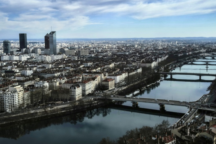 Vue aérienne de Lyon le 5 mars 2025 ( AFP / OLIVIER CHASSIGNOLE )