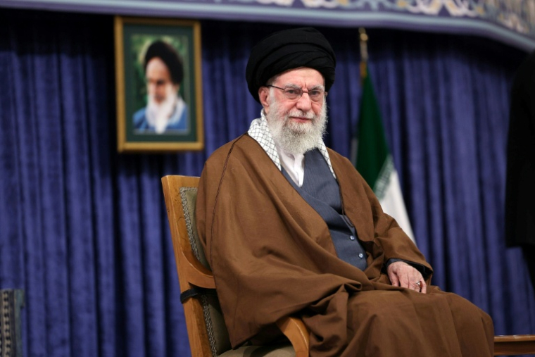 Le guide suprême iranien, l'ayatollah Ali Khamenei, le 20 octobre 2025 à Téhéran  ( KHAMENEI.IR / - )