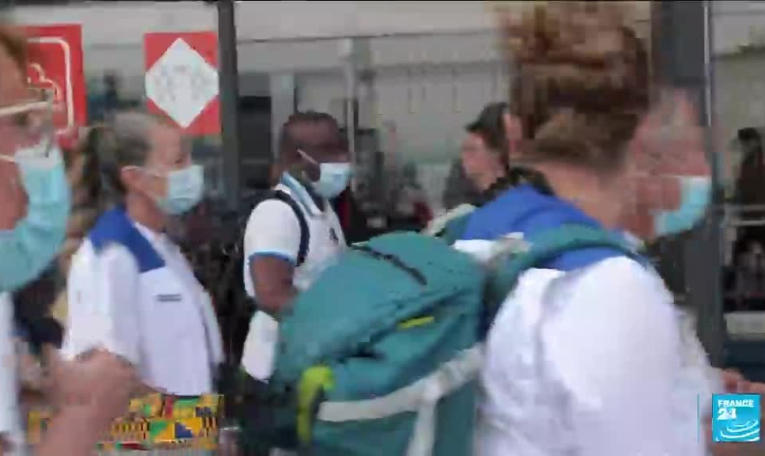 Covid-19 dans les Antilles : 240 soignants envoyés en renfort depuis la métropole