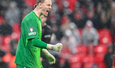 Safonov, la tête et les gants