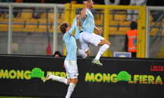 Fred Guilbert se la joue Luis Suárez 2010 contre la Lazio