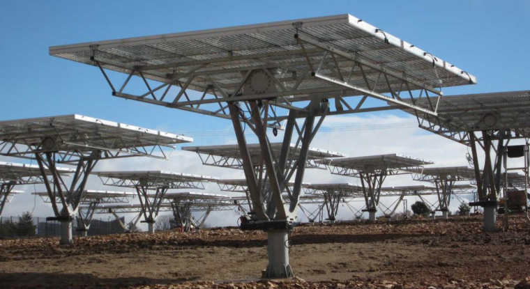 Neoen a récemment révisé à la hausse leur prévision d’excédent brut d’exploitation pour l’exercice 2022. (© Neoen / Twitter)